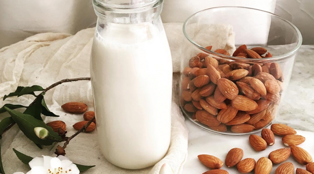 Almond Nut Mylk